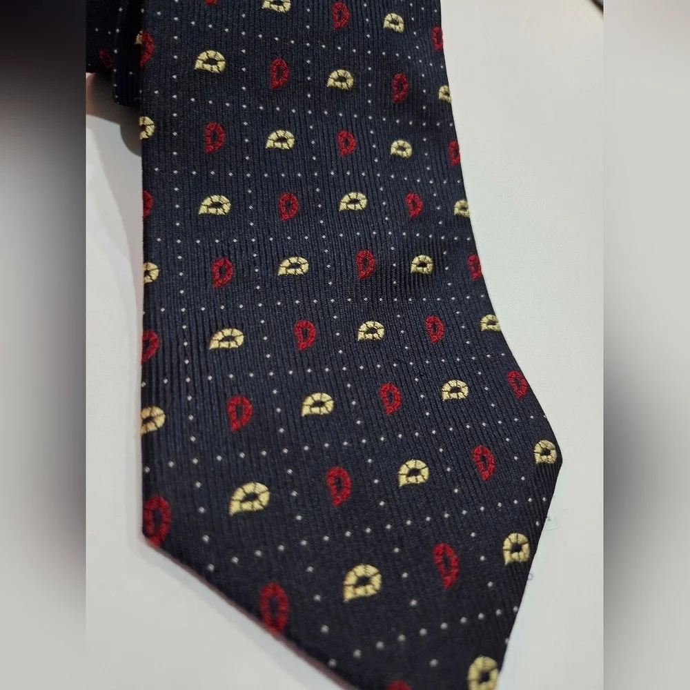 Vtg. Gap Elegant Blue and Gold Men's Tie